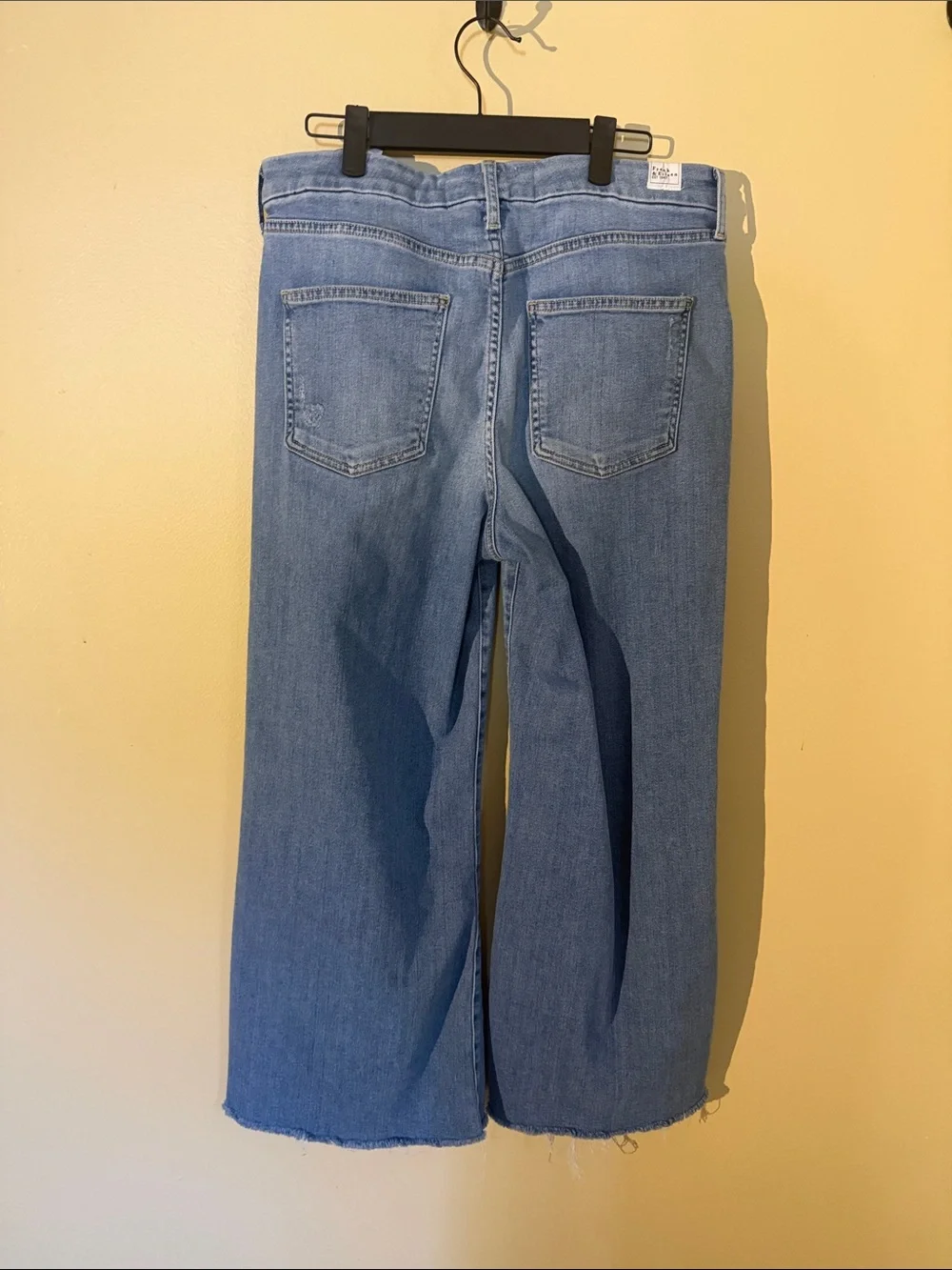 Frank & Eileen Light Blue Wide-Leg Jeans with Frayed Hem - Picture 4 of 5